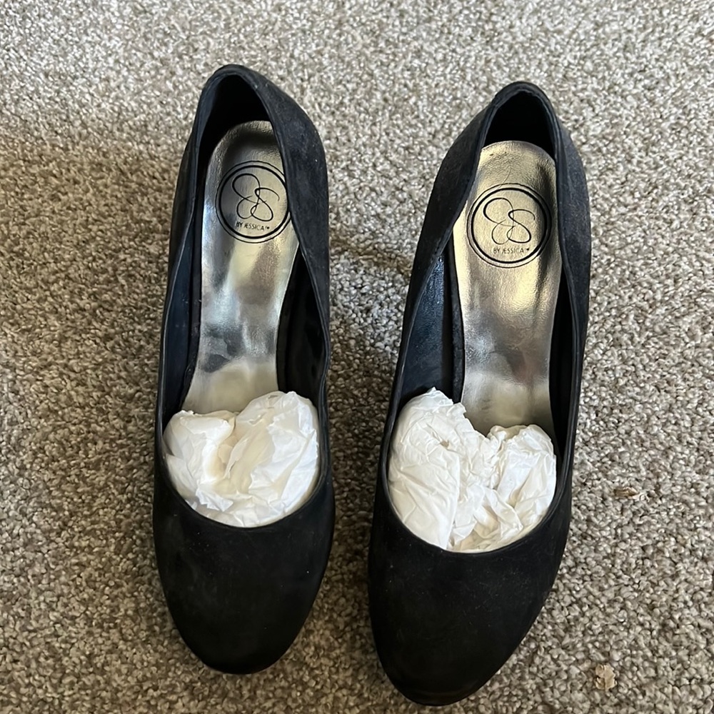 Jessica Simpson Black heels